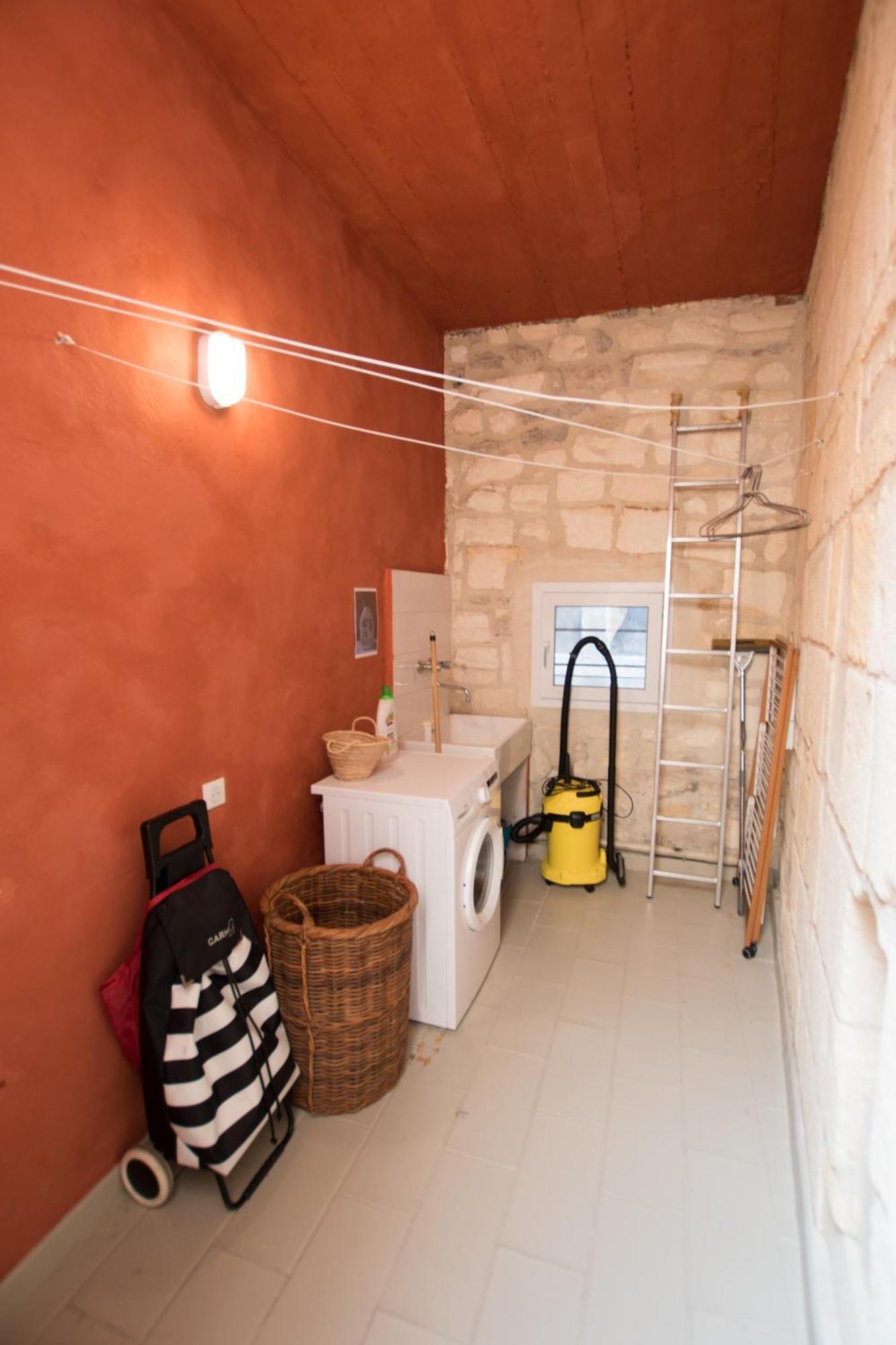 Clem - Appartement Dans Le Coeur D'Arles Exterior photo